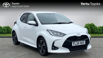 Toyota Yaris 1.5 Hybrid Design 5dr CVT Hybrid Hatchback